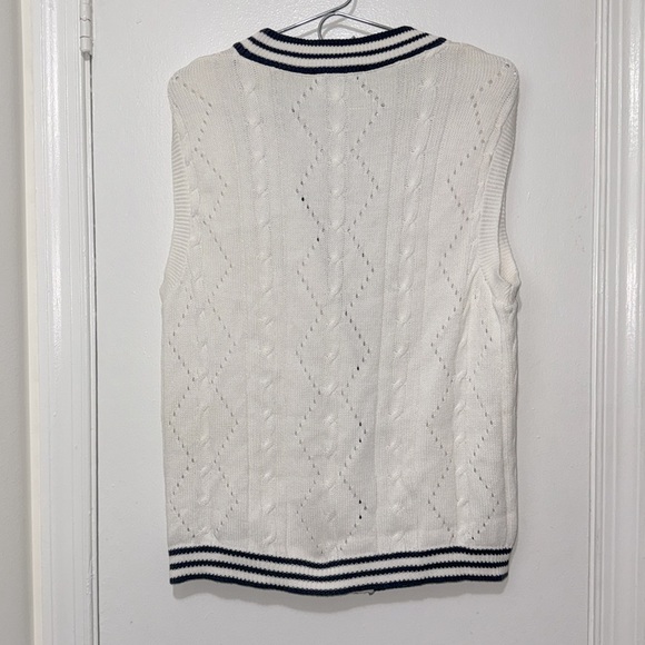 Vintage Pendleton white cable knit varsity striped sweater vest Medium women's - Picture 4 of 4